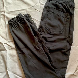 Black AE Joggerpants